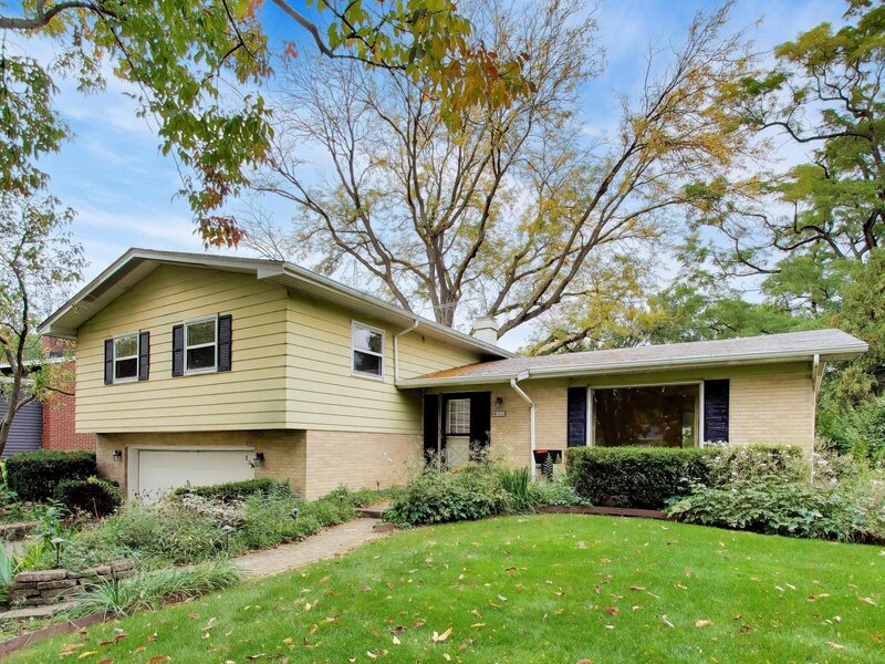 806 Kimberly Way Lisle IL 60532