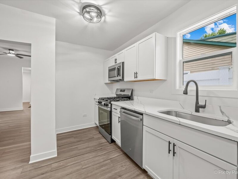 23475 N Summit Drive Barrington IL 60010