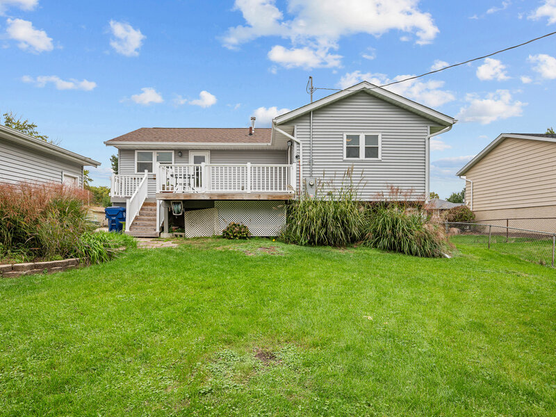 1895 Tam O Shanter Drive Bettendorf IA 52722