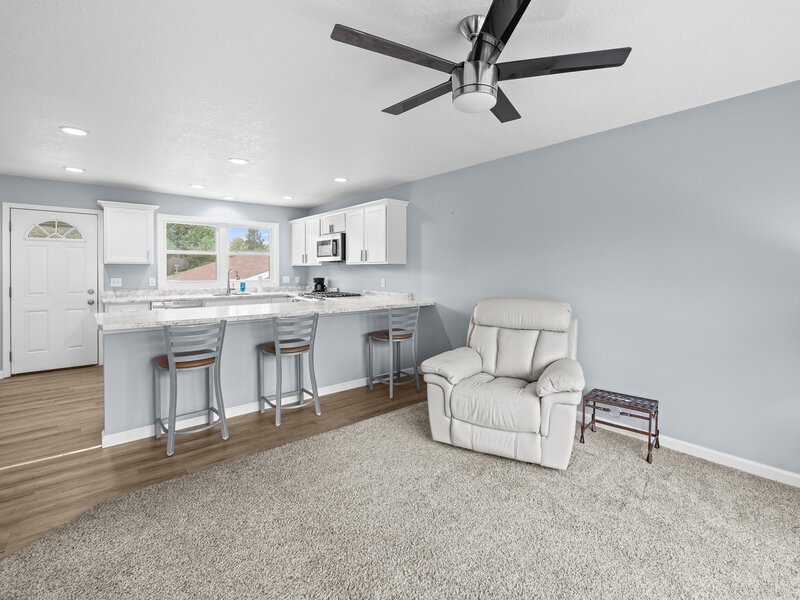 1895 Tam O Shanter Drive Bettendorf IA 52722