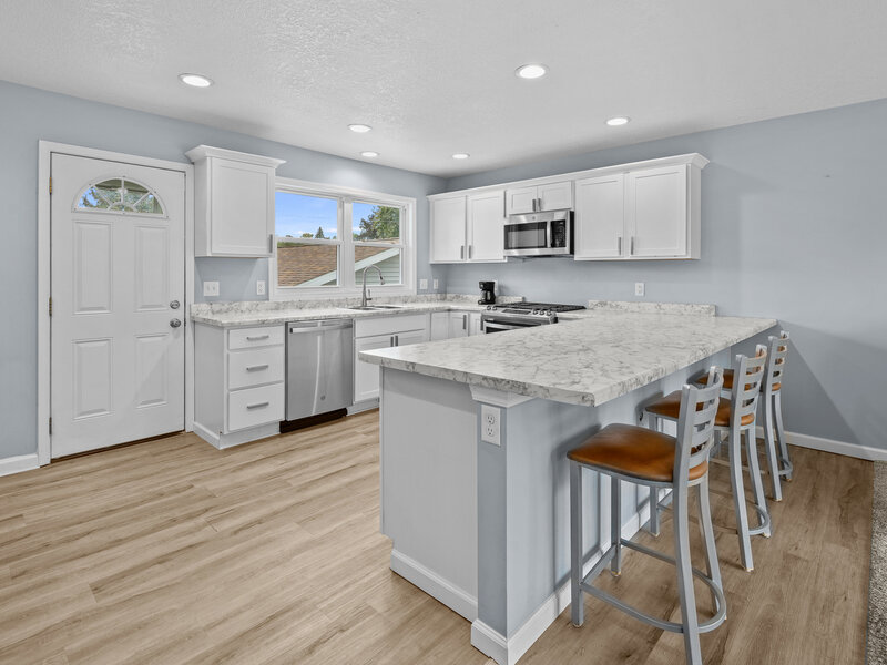 1895 Tam O Shanter Drive Bettendorf IA 52722