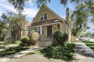 Photo of 8459 S Elizabeth Street Chicago IL 60620