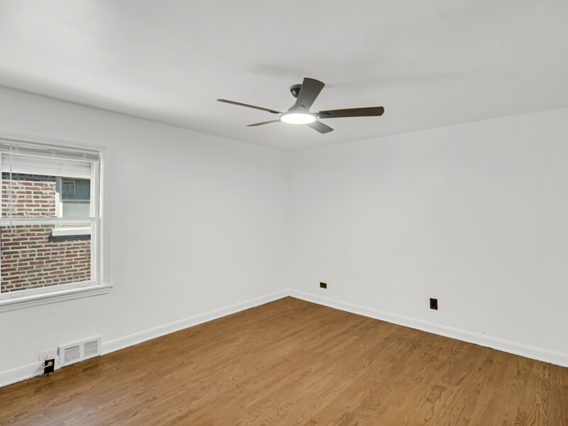 8459 S Elizabeth Street Chicago IL 60620