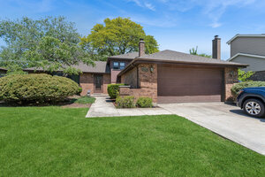 Photo of 2214 Hamilton Lane Darien IL 60561