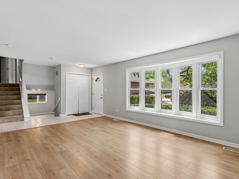 2214 Hamilton Lane Darien IL 60561