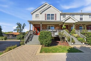 Photo of 1060 Kufrin Way Lombard IL 60148