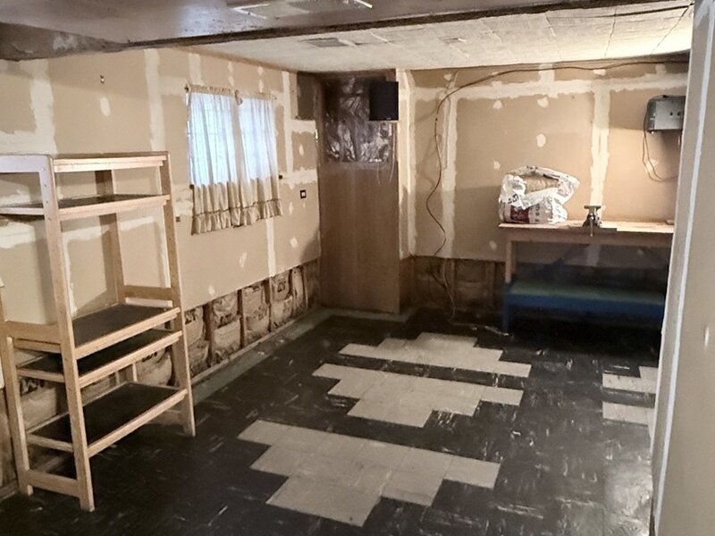 8503 S Saint Lawrence Avenue Chicago IL 60619