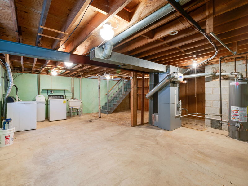 2001 Pepper Valley Drive Geneva IL 60134