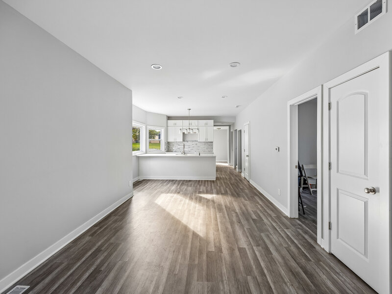 10220 S Indiana Avenue Chicago IL 60628