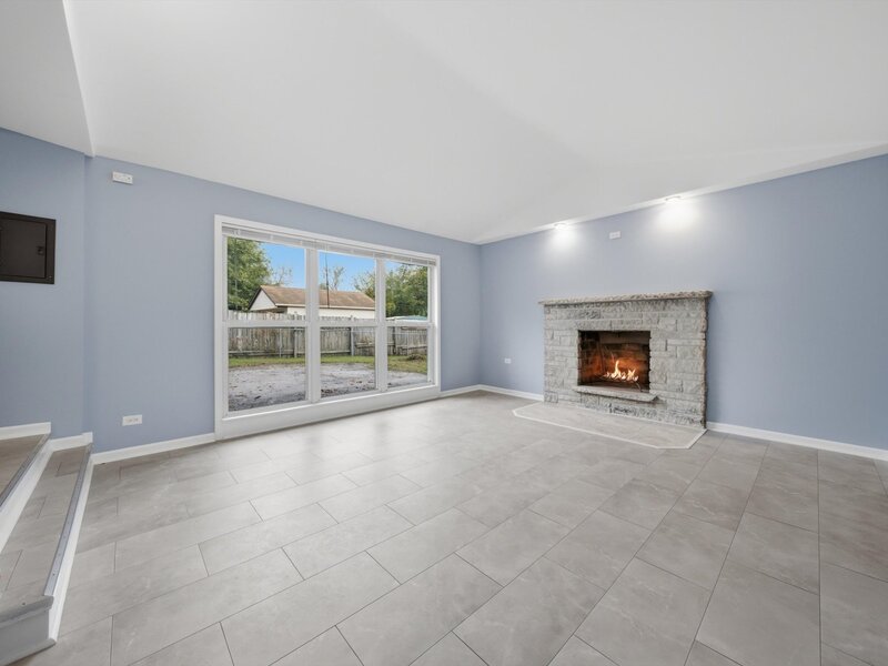 15321 Willow Lane Markham IL 60428