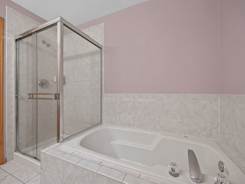2012 Clover Lane Woodridge IL 60517