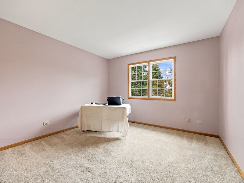 2012 Clover Lane Woodridge IL 60517