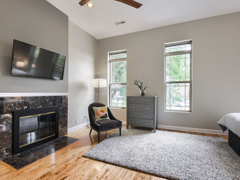 2335 W Maypole Avenue Chicago IL 60612