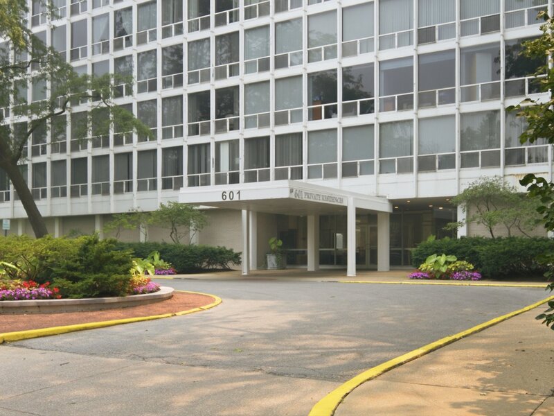 601 E 32nd Street Chicago IL 60616
