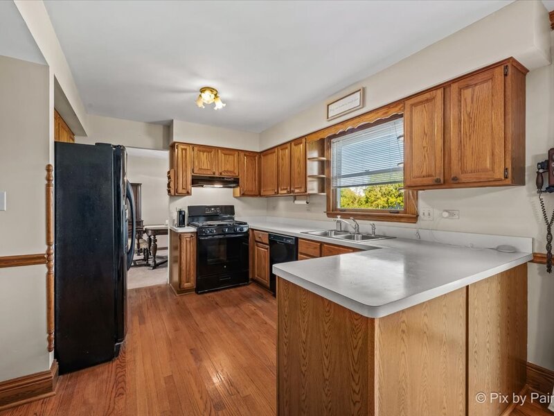 765 Crest Drive Cary IL 60013