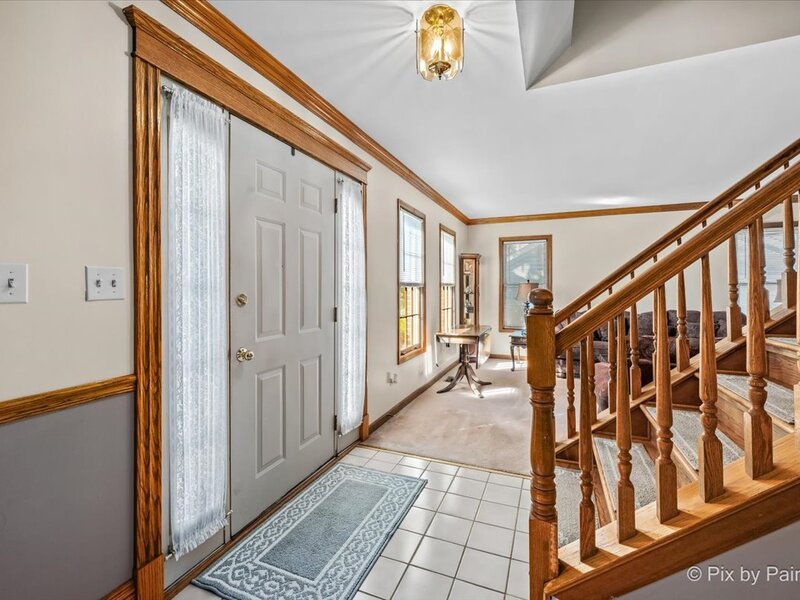765 Crest Drive Cary IL 60013