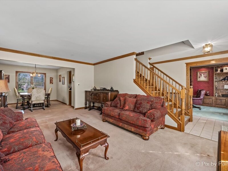 765 Crest Drive Cary IL 60013