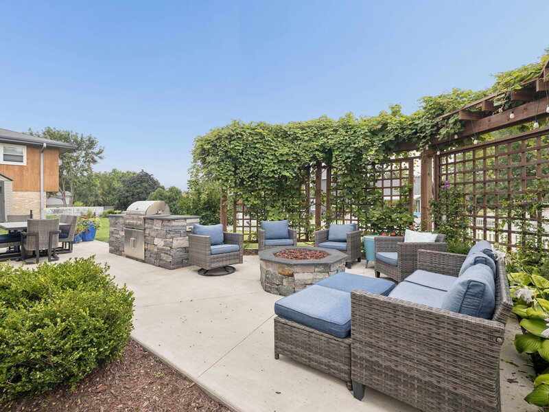 1712 Borman Place Downers Grove IL 60516