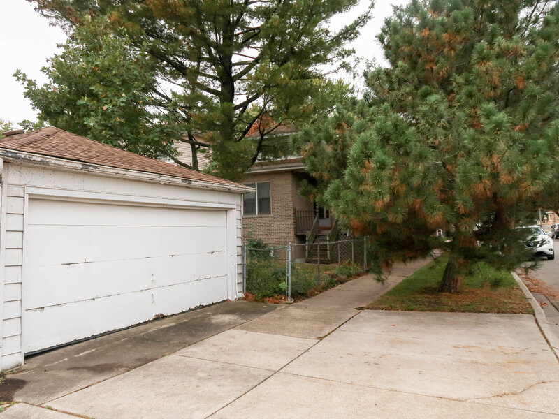 2645 N 78th Avenue Elmwood Park IL 60707