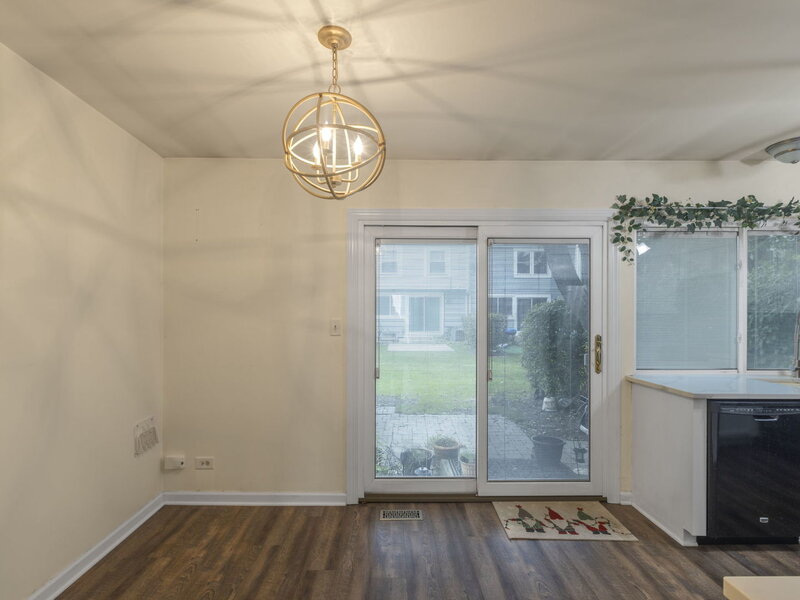1990 Oxford Lane Hoffman Estates IL 60169