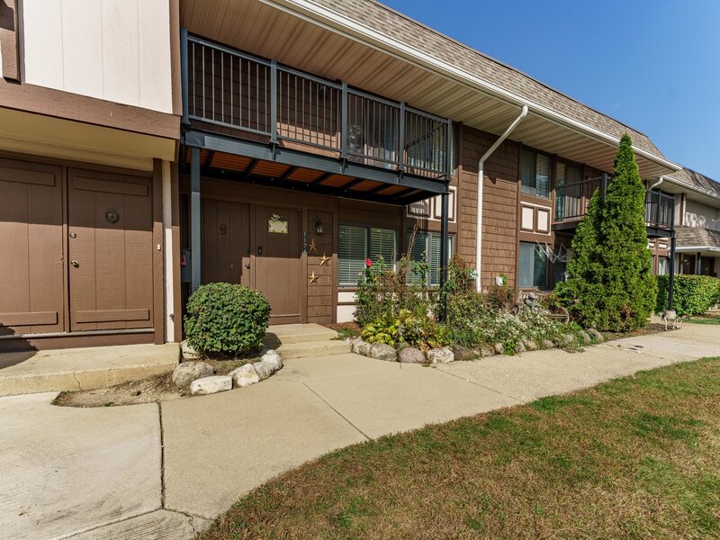 1174 San Simeon Drive Hanover Park IL 60133