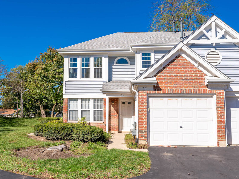 53 Winding Run Lane Streamwood IL 60107