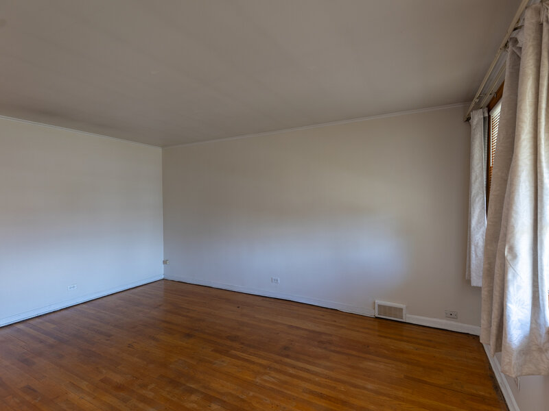 2433 S Keystone Avenue North Riverside IL 60546