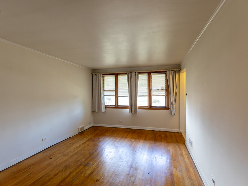 2433 S Keystone Avenue North Riverside IL 60546