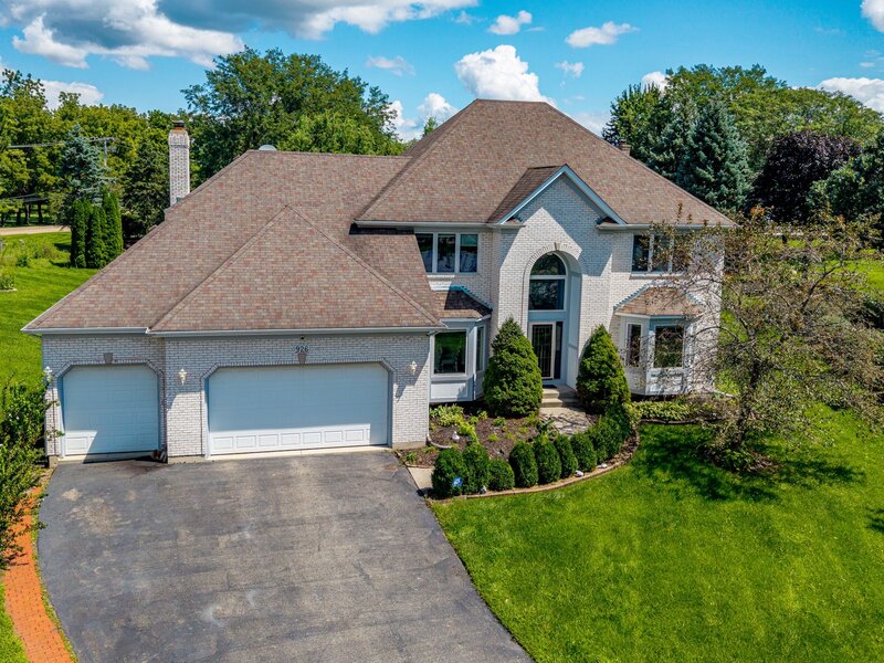 926 Edgewood Drive Sugar Grove IL 60554
