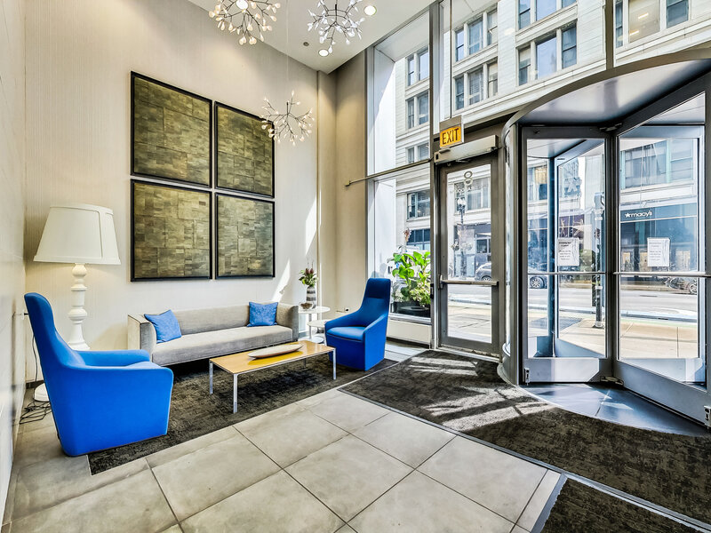 8 E Randolph Street Chicago IL 60601