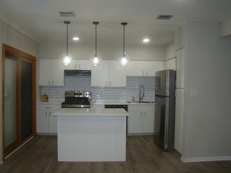 3334 Berwyn Avenue North Chicago IL 60064