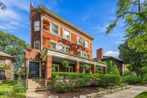 Photo of 4941 S Kimbark Avenue Chicago IL 60615