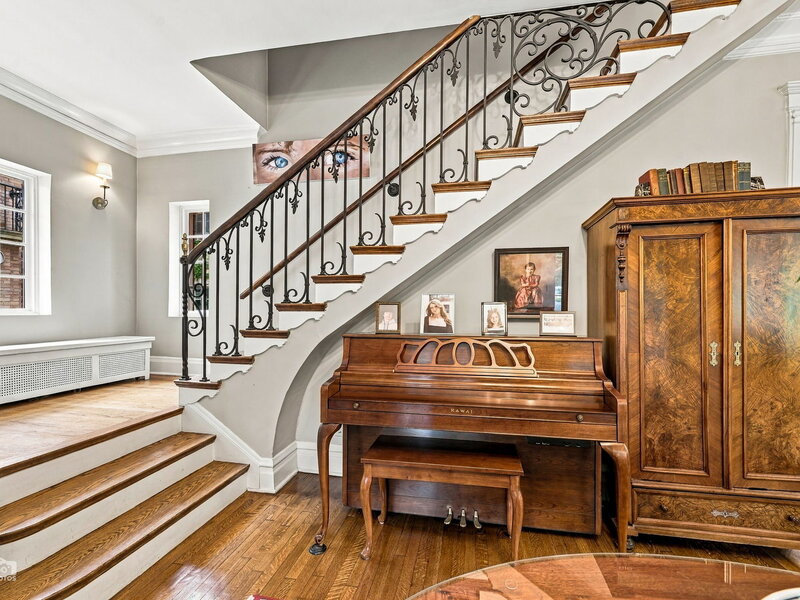 4941 S Kimbark Avenue Chicago IL 60615