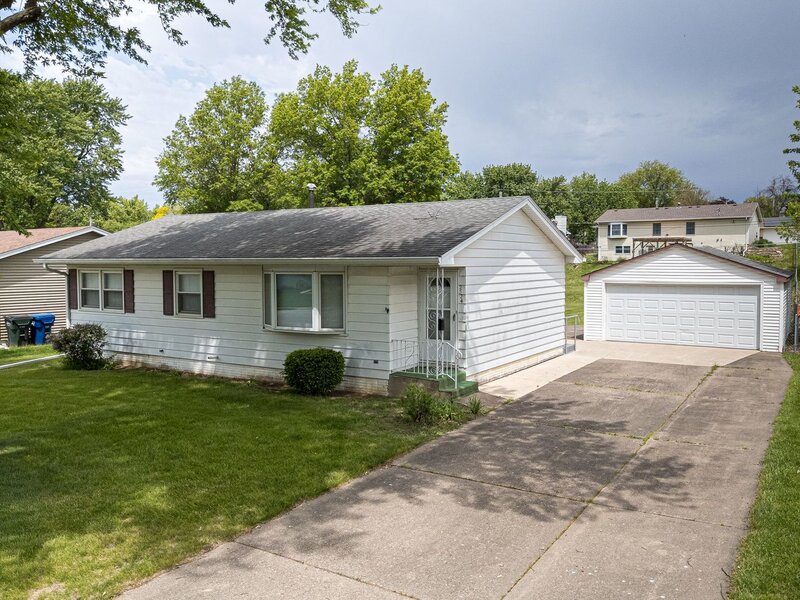 2524 W 43rd Street Davenport IA 52806