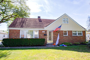 Photo of 9627 Castello Avenue Melrose Park IL 60164
