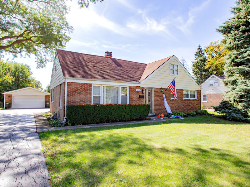 9627 Castello Avenue Melrose Park IL 60164