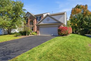 Photo of 36647 N Yew Tree Drive Lake Villa IL 60046
