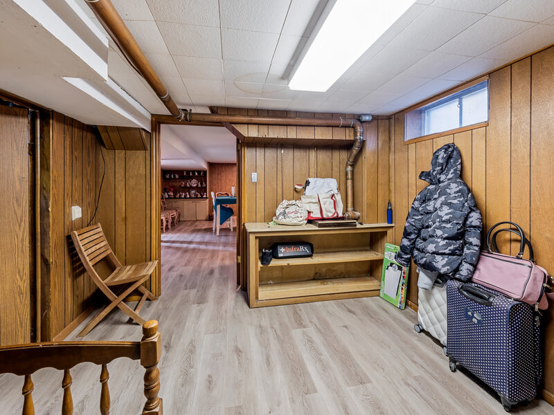 9109 New England Avenue Morton Grove IL 60053