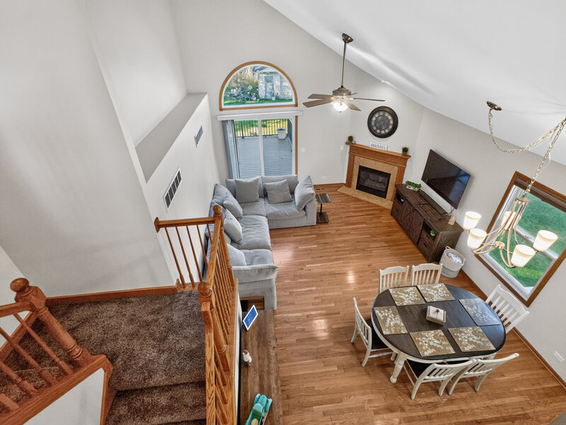 9 E South Avenue Cortland IL 60112