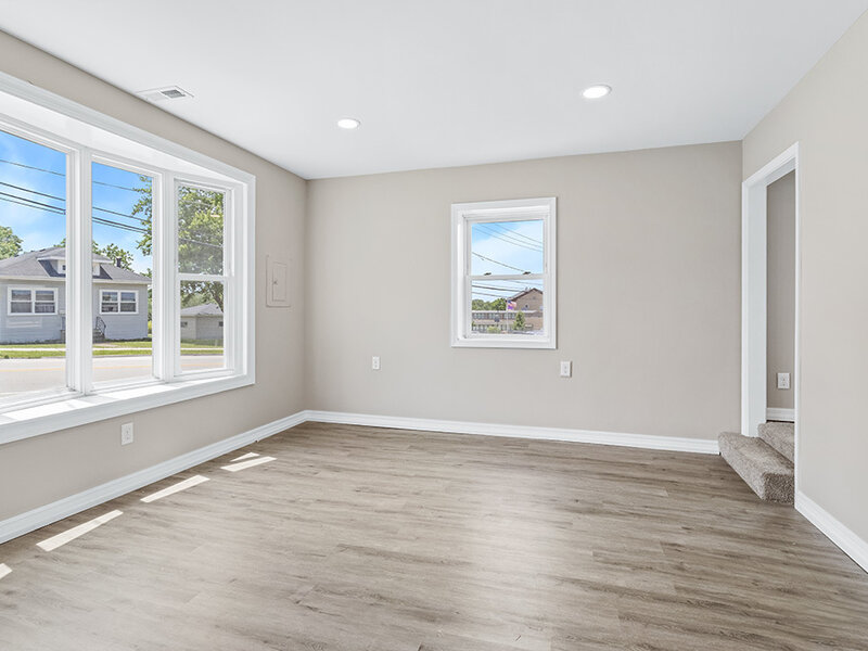 521 Mccarthy Road Lemont IL 60439