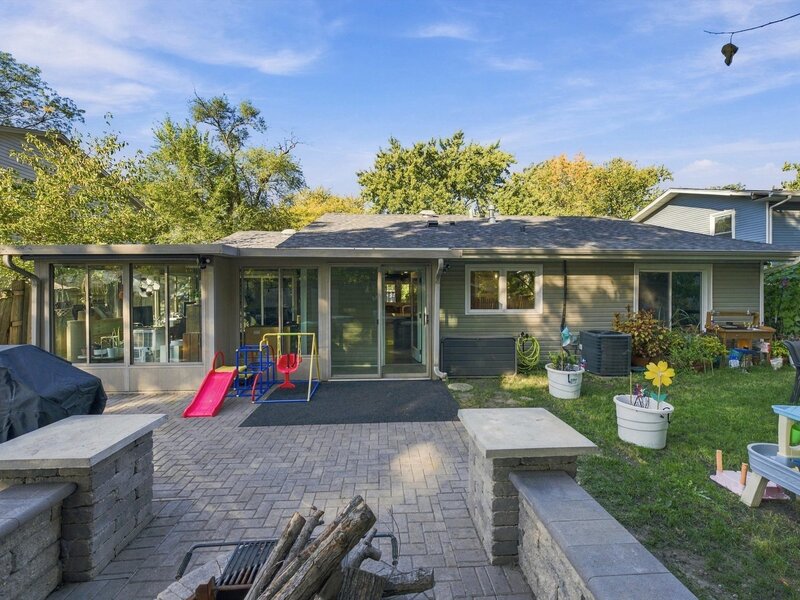 184 N Schmidt Road Bolingbrook IL 60440