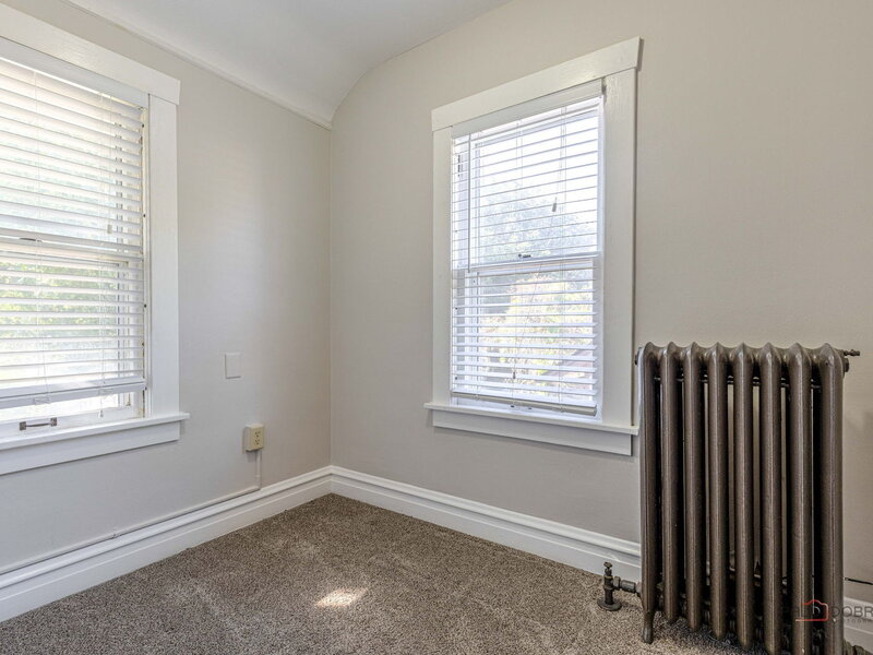 519 Laurel Street Elgin IL 60120