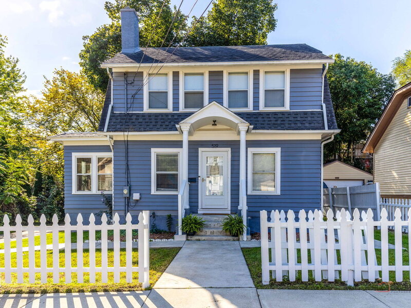 519 Laurel Street Elgin IL 60120