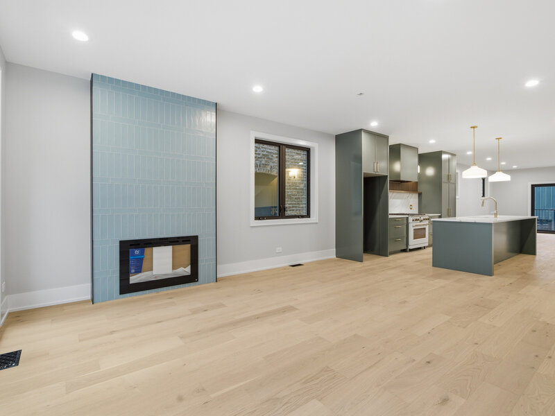 3116 N Western Avenue Chicago IL 60618