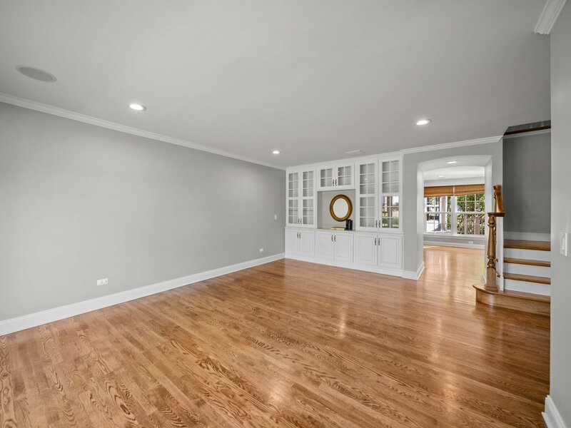 1029 N Carlyle Lane Arlington Heights IL 60004