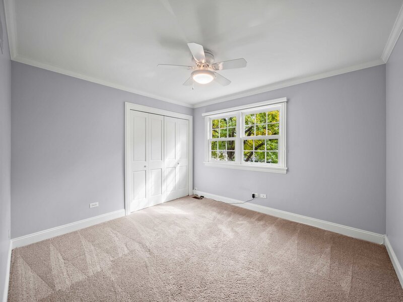 1029 N Carlyle Lane Arlington Heights IL 60004
