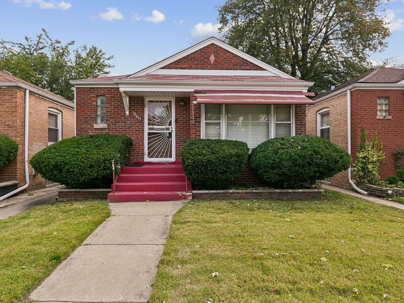 12613 S Throop Street Calumet Park IL 60827