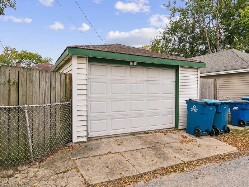 12613 S Throop Street Calumet Park IL 60827