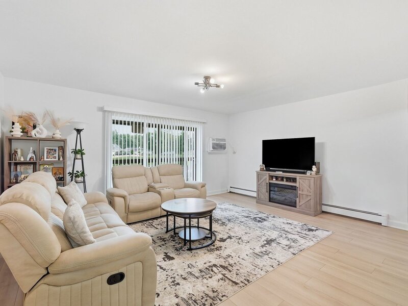 7410 Brookdale Drive Darien IL 60561