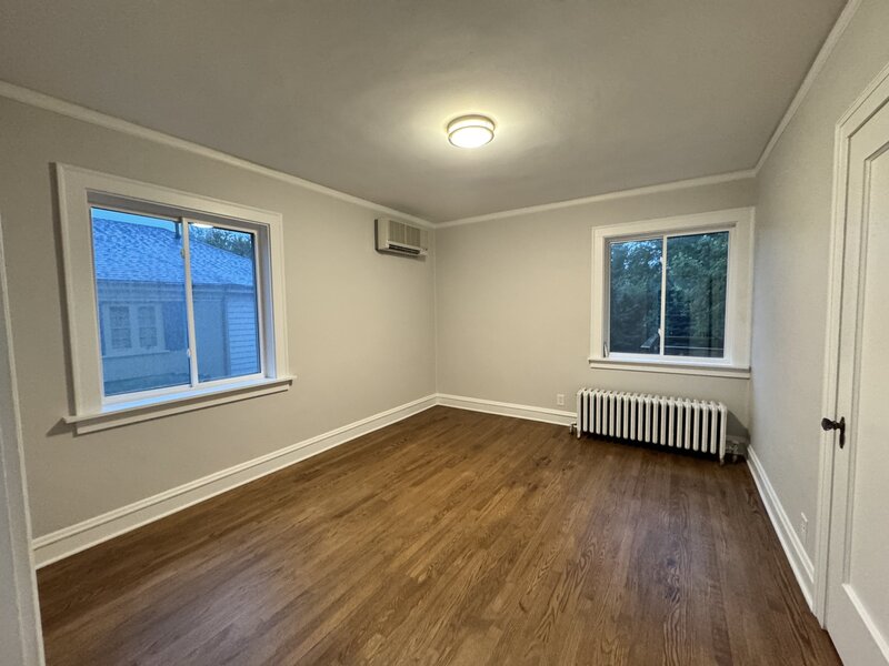 9412 S Hoyne Avenue Chicago IL 60643